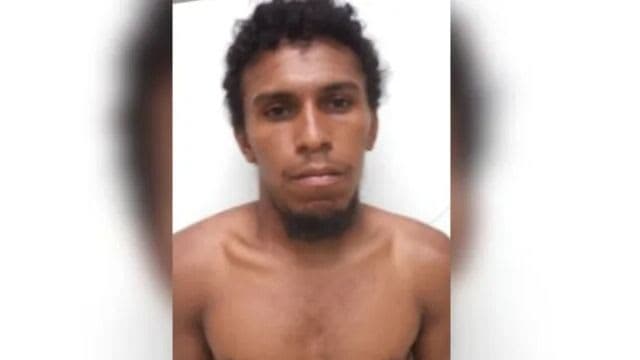 Acusado de furtos em Aurora, invade casa com faca e tenta estuprar menor