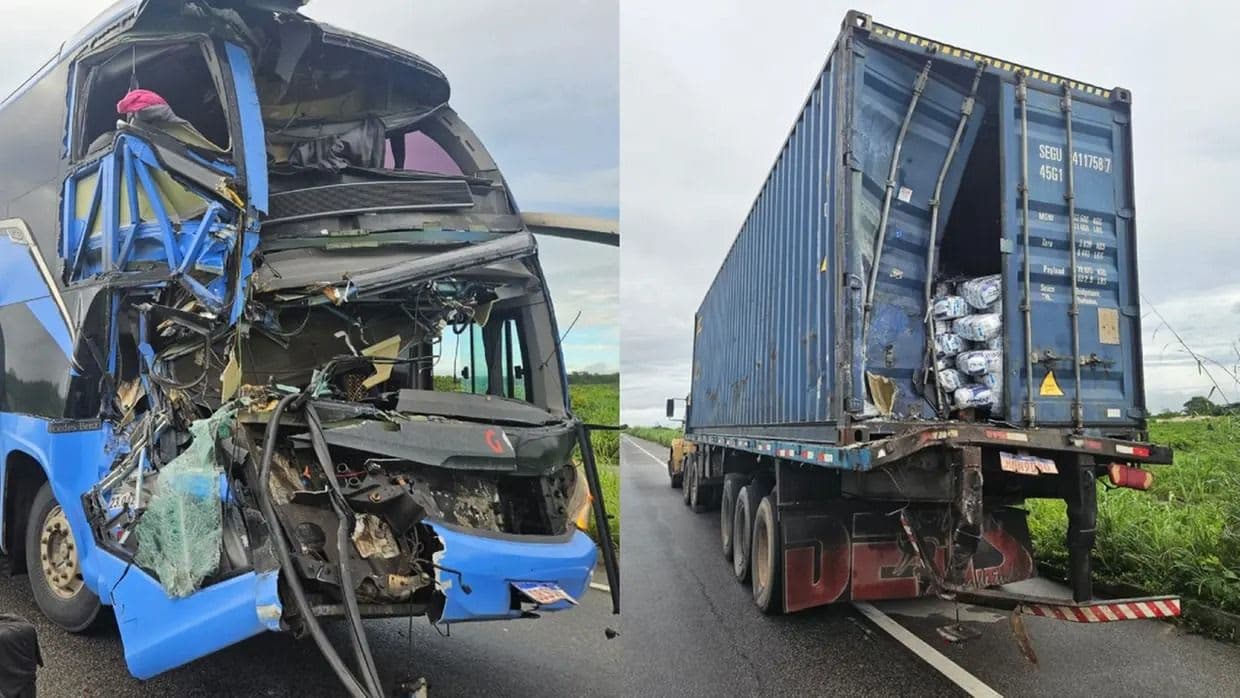 Ônibus colide em caminhão, deixa feridos
