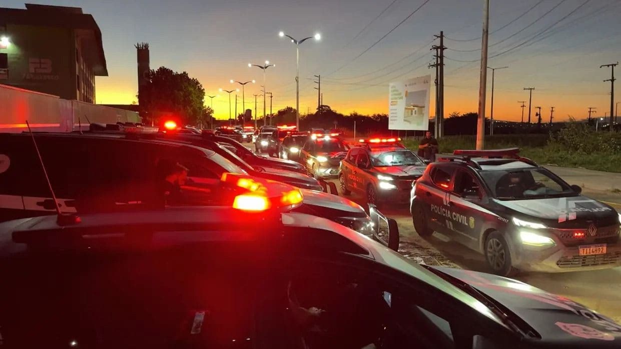 Polícia Civil prende 17 membros do CV em operação no Crato