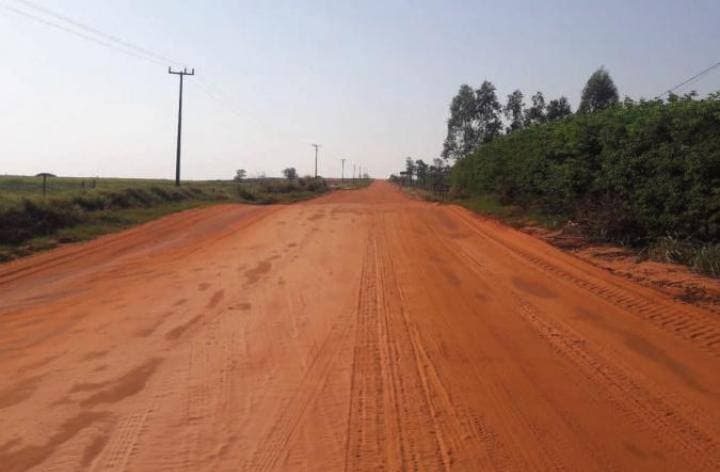 Criminosos rendem motorista de ambulância em estrada rural de Santana do Cariri