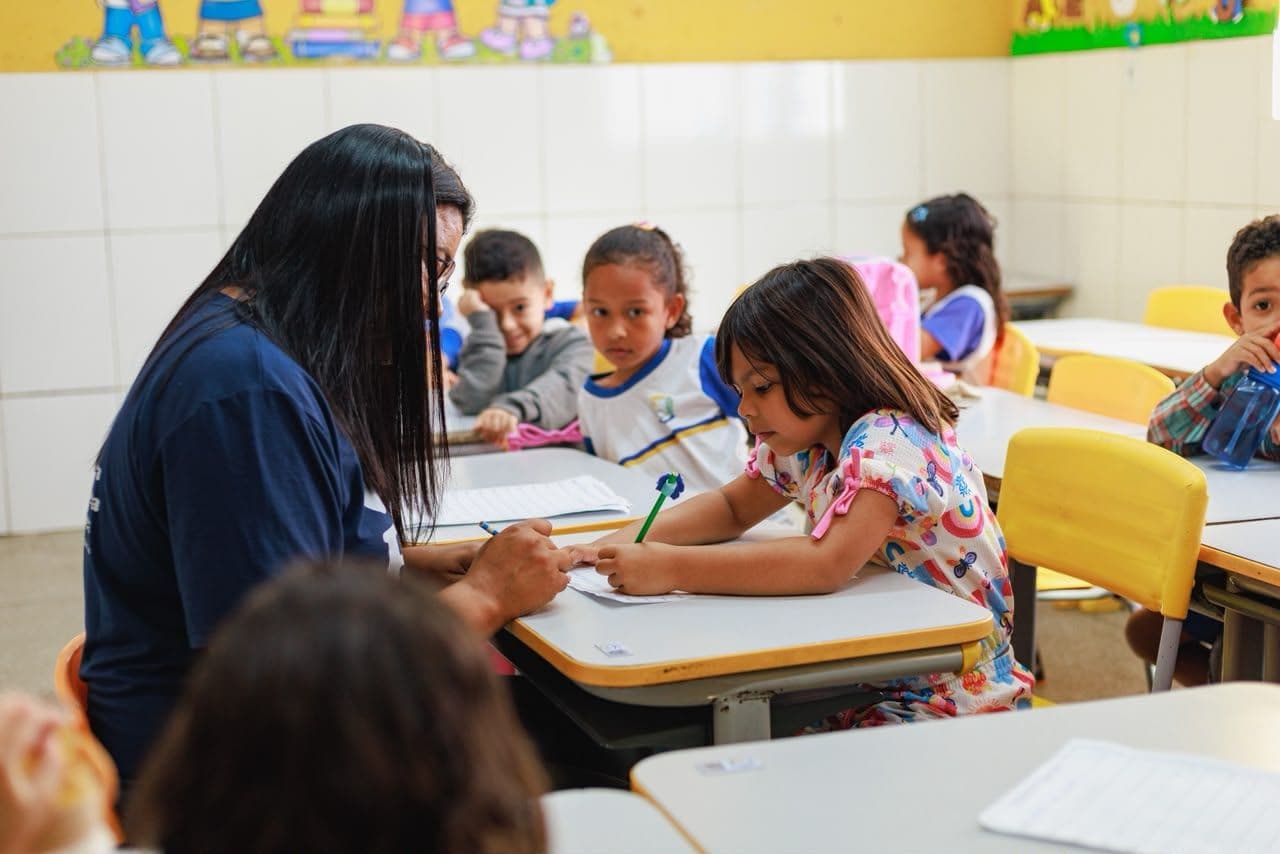 Nova Olinda conquista cinco prêmios Escola Nota 10 no Spaece 2025