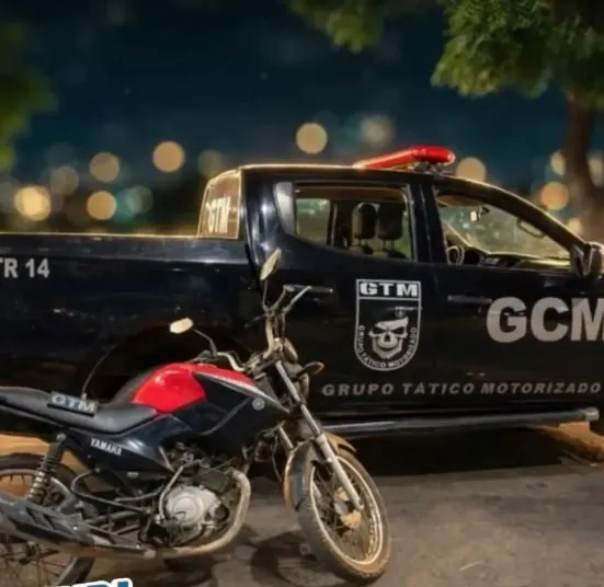 GCM recupera moto roubada em frente ao Mercado do Pirajá
