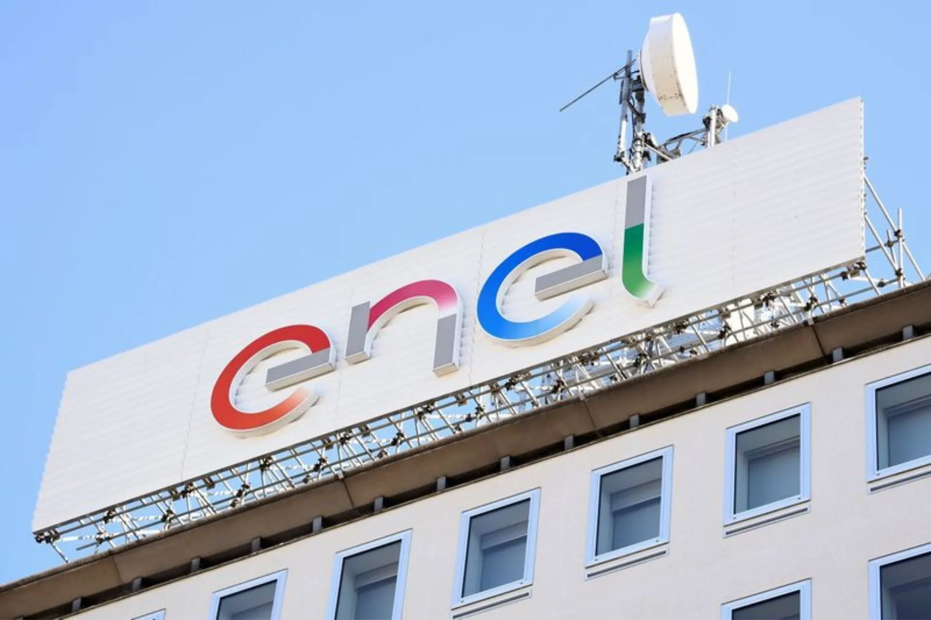 Justiça mantém condenação da Enel por incêndio em casa de Juazeiro do Norte