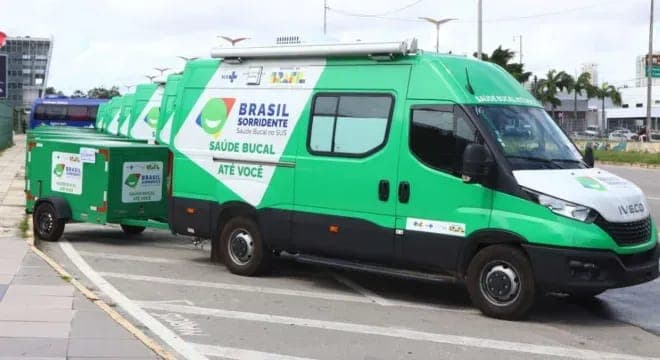 Santana do Cariri e Nova Olinda recebem odontomóveis