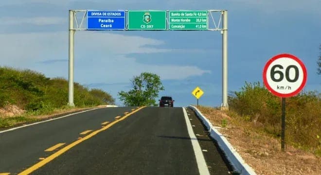 Construção de estrada ligando distrito à CE-397, em Mauriti