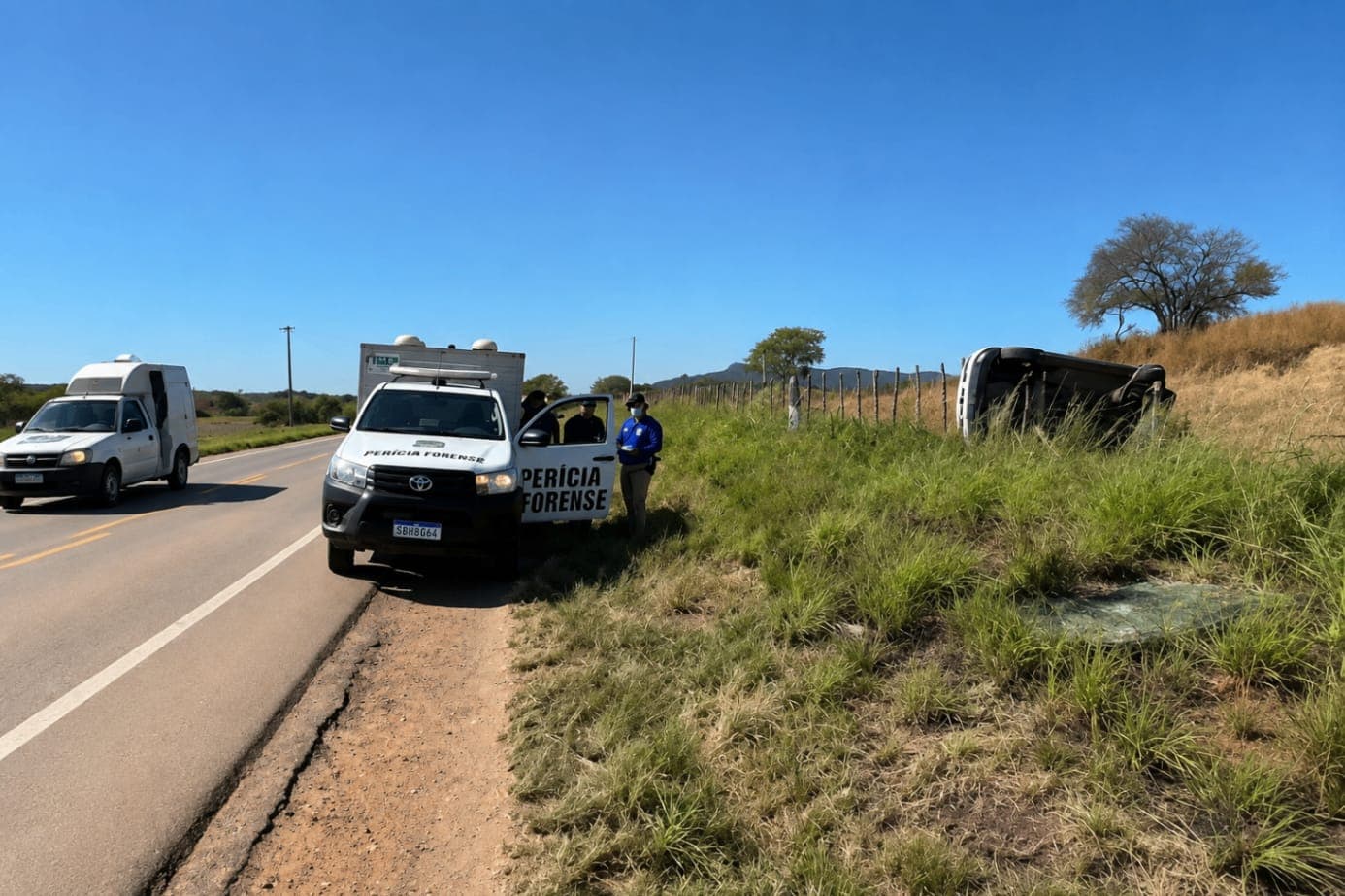Idoso morre e três ficam feridos após capotamento na CE-386, no Crato