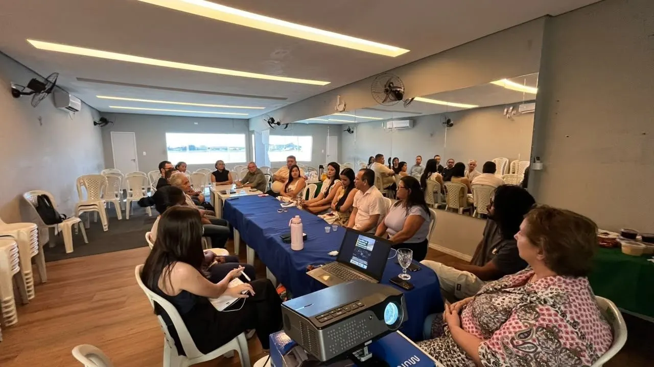 Potengi participa de encontro com Sebrae para discutir desenvolvimento
